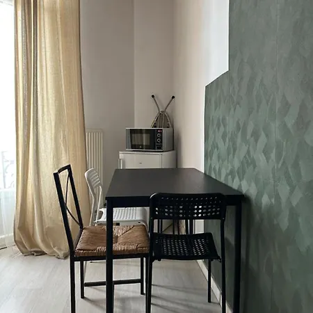 Miroir27 Guest house 2*