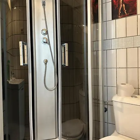 Miroir27 Guest house
